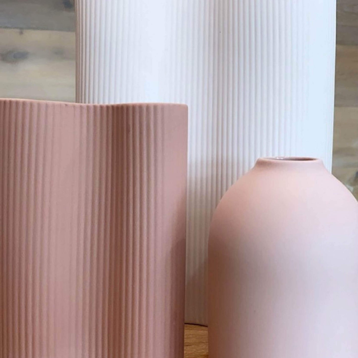 Cocoon Vase | Pink | Large